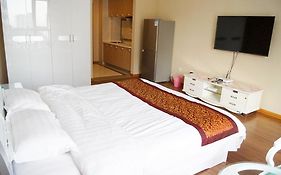Best Coast Hotel Apartment Dalian